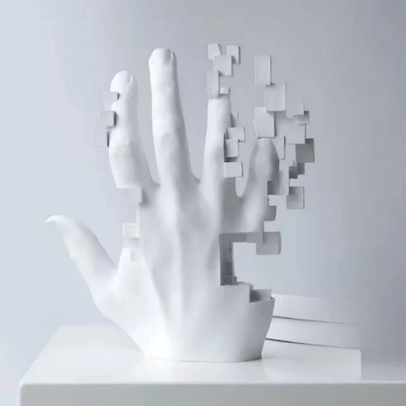 Manora – Abstrakte Hand-Skulptur im Nordic Luxus-Stil