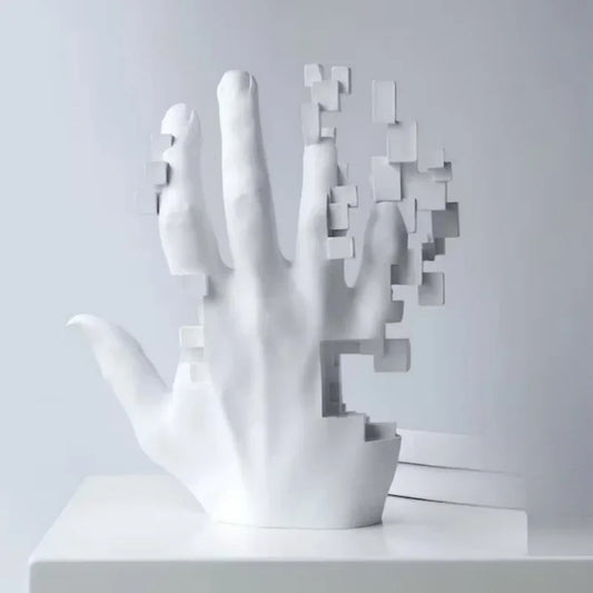 Manora – Abstrakte Hand-Skulptur im Nordic Luxus-Stil