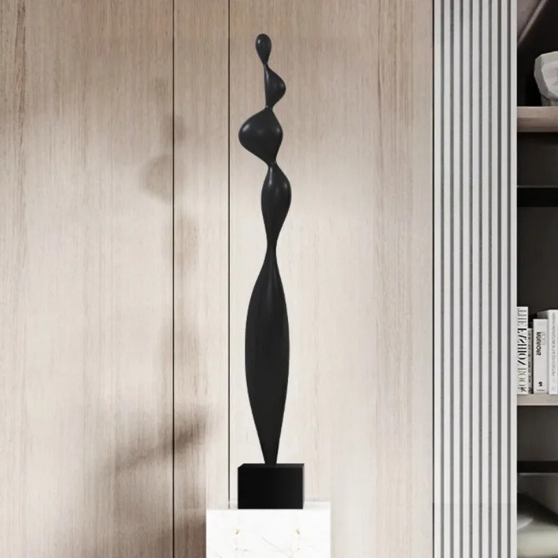 Monura – Moderne Bodenstatuen für luxuriöse Raumgestaltung