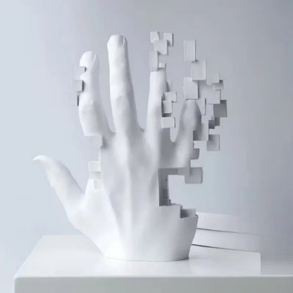 Manora – Abstrakte Hand-Skulptur im Nordic Luxus-Stil